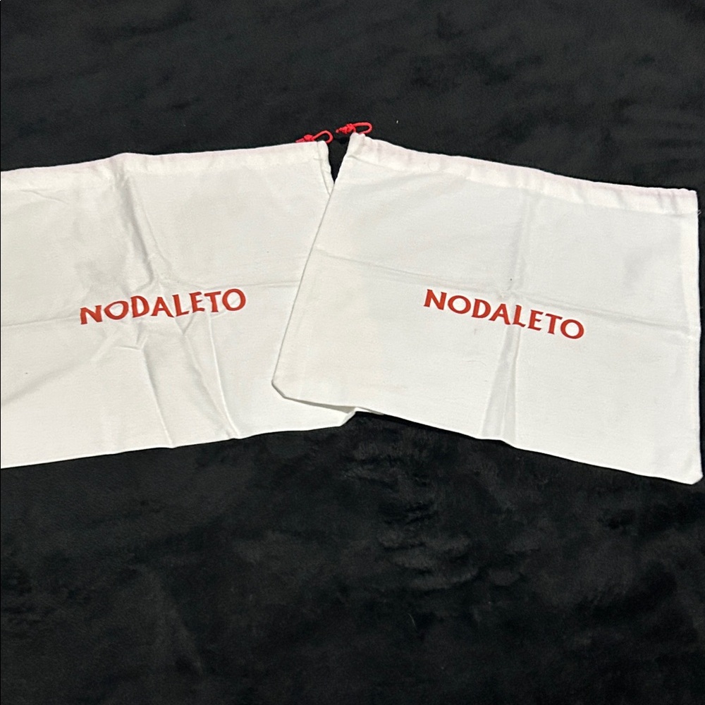 Nodaleto White Garment Dust Bags - Set of 2